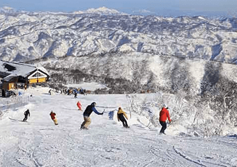 ゲレンデ状況・リフト・ゴンドラ運行状況