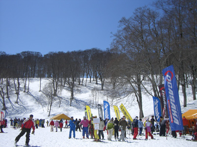 ◆4月15日(月)～19日(金)滑走コース・運行リフト営業について